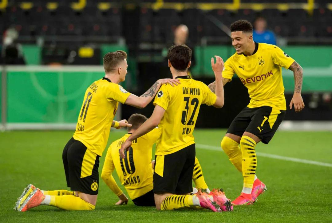 ريالمدريدومانشسترسيتي٢٠٢٢مواجهةأسطوريةفيدوريأبطالأوروبا
