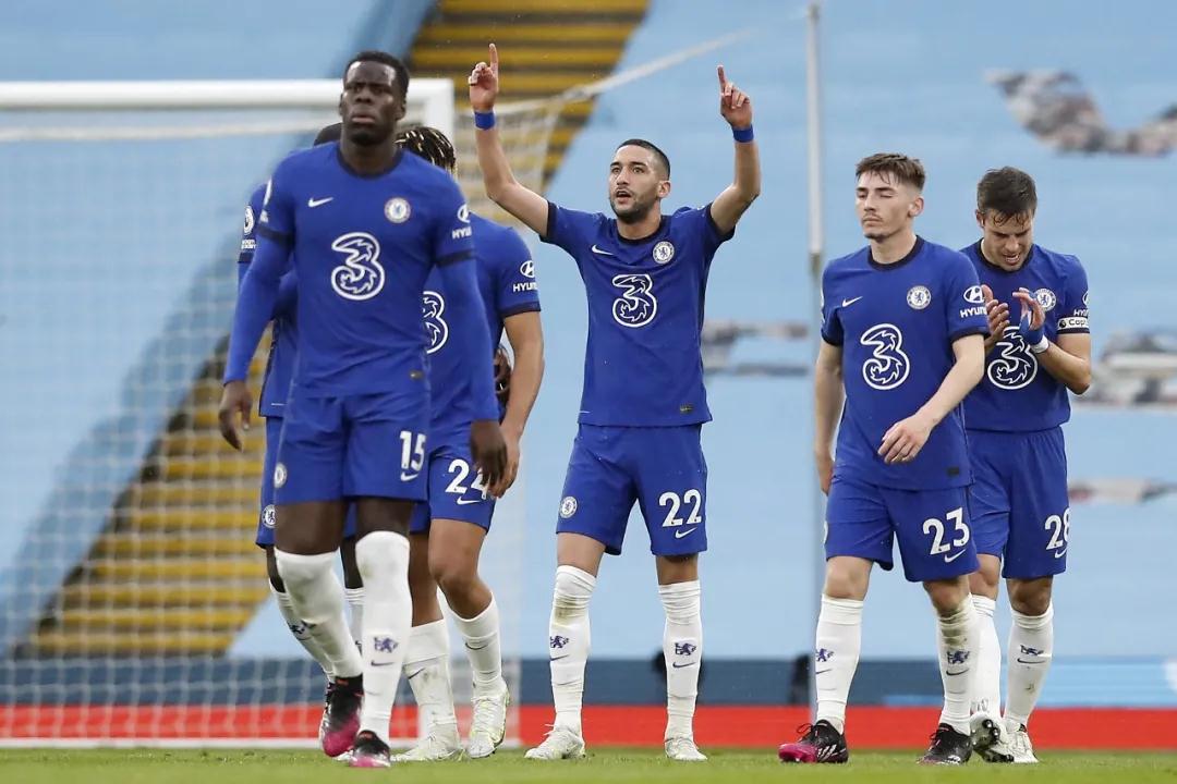الأهلي وفاركو النهارده الساعه كامموعد مباراة اليوم والقنوات الناقلة